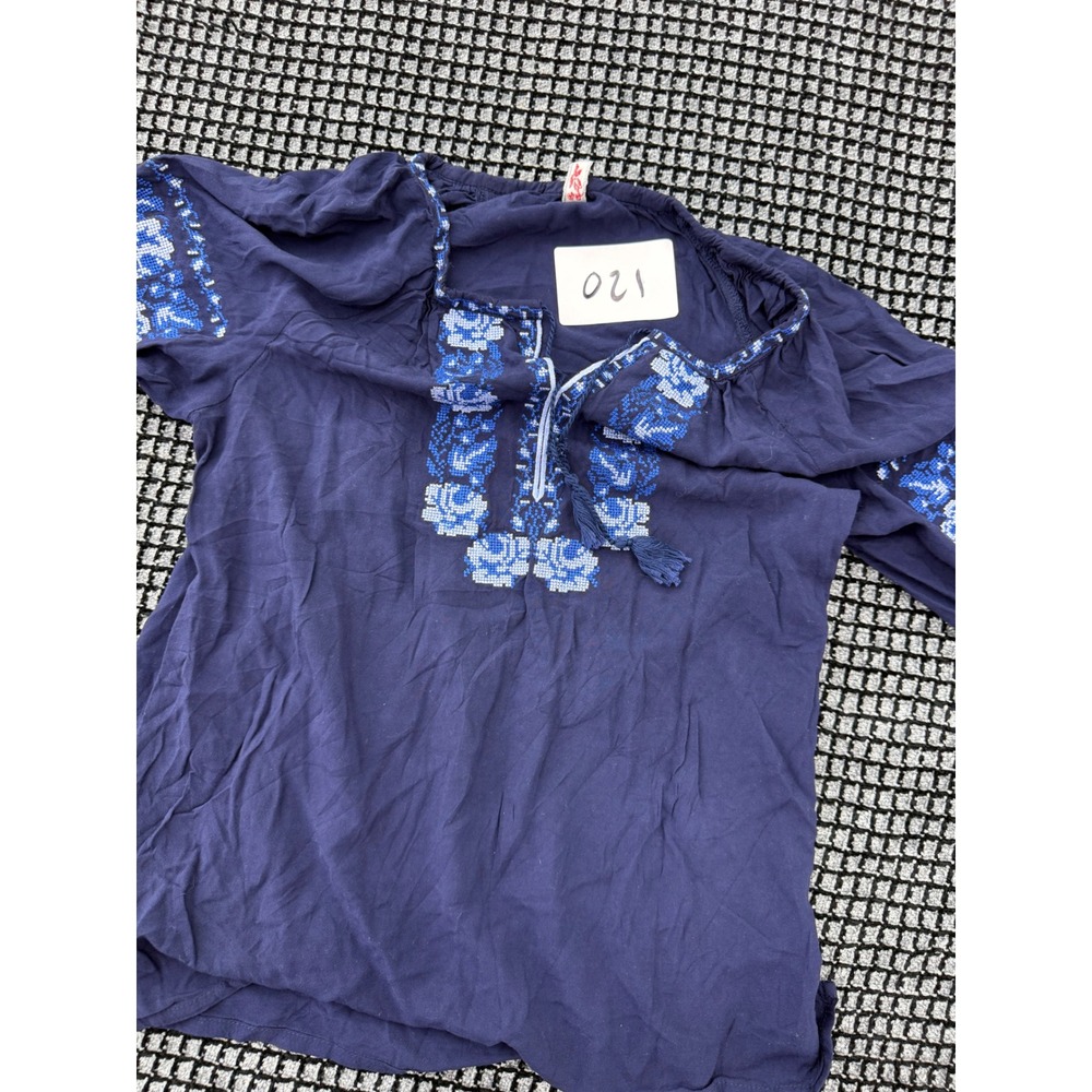 Zhuravel Vyshyvanka Peasant Blouse Womens M Navy Blue Floral Embroidery - Picture 9 of 9